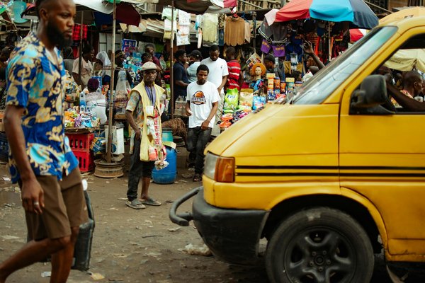 Comment organiser une campagne de sensibilisation à la santé mentale dans les écoles, avec des idées d'activités et de ressources pédagogiques ?